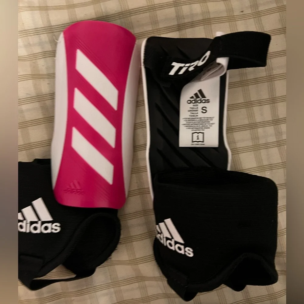 Adidas Tiro Match Shin Guards Team Shock, Pink and White Small. For girls.